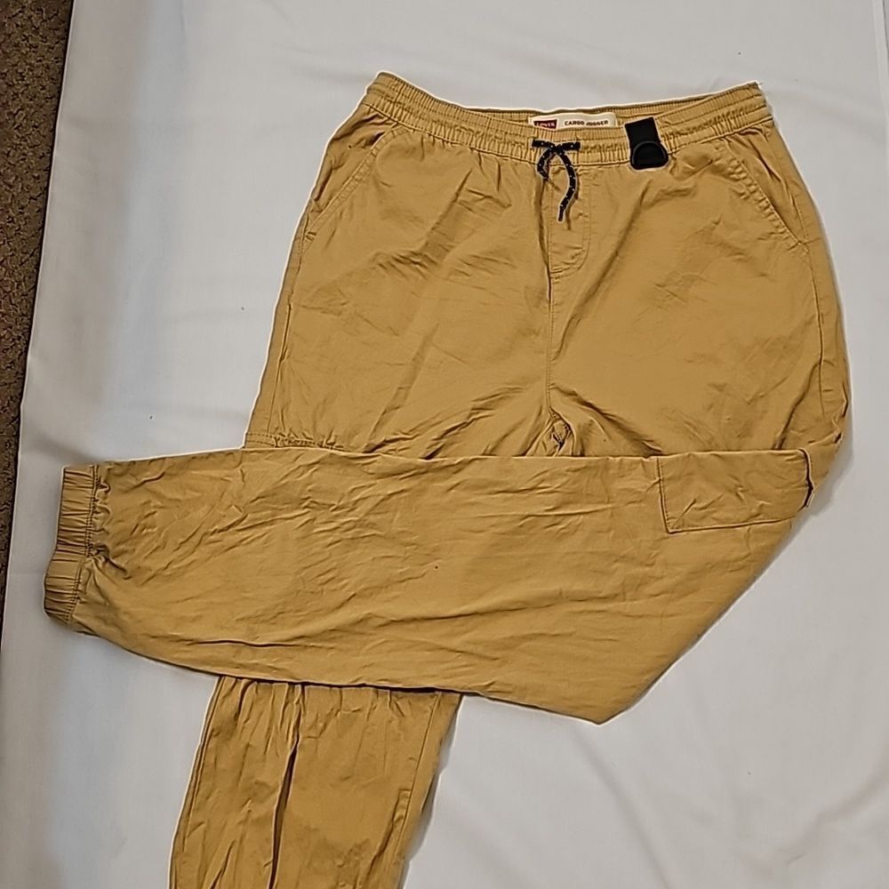 LEVI'S jogger pants youth  tan beige khaki